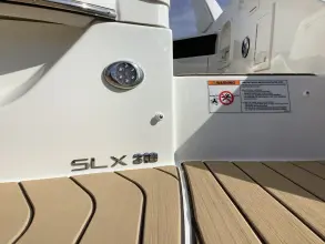Thumbnail von Sea Ray SLX 310