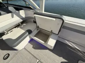 Thumbnail von Robalo R317