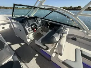 Thumbnail von Robalo R317