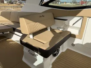 Thumbnail von Sea Ray Sundancer 320