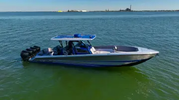 Nor Tech 390 Sport Center Console
