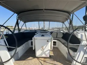 Thumbnail von Beneteau Oceanis 51.1