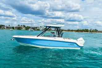Boston Whaler 240 Vantage