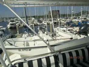 Thumbnail von Hatteras 63 Cockpit Motor Yacht WOLO