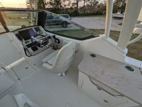 Thumbnail von Boston Whaler 240 Vantage Demo Pay
