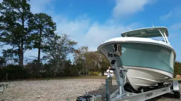 Thumbnail von Boston Whaler 240 Vantage Demo Pay