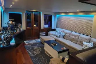 Thumbnail von Hatteras 61 Cockpit Motor Yacht