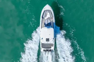 Thumbnail von Boston Whaler 360 Outrage