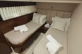 Thumbnail von Ferretti Yachts 720