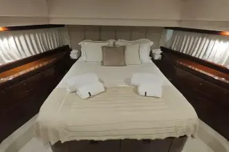 Thumbnail von Ferretti Yachts 720