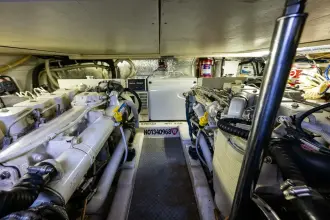Thumbnail von Riviera 4400 Sport Yacht