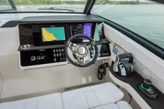Thumbnail von Sea Ray 320 Sundancer Outboard