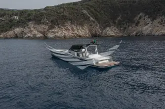 Maori 50 T-Top