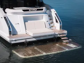 Thumbnail von Cruisers Yachts 57 FLY
