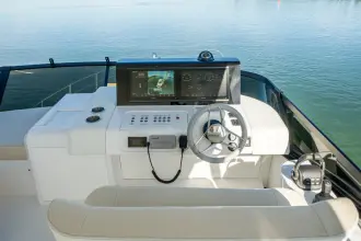 Thumbnail von Cruisers Yachts 57 FLY