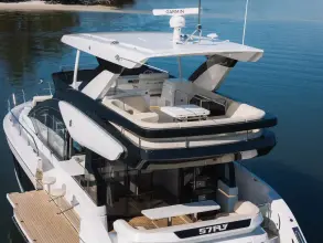 Thumbnail von Cruisers Yachts 57 FLY