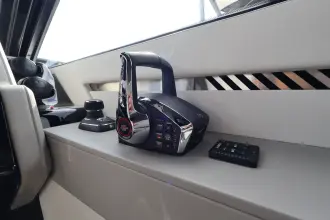 Thumbnail von Cruisers Yachts 42 GLS OB