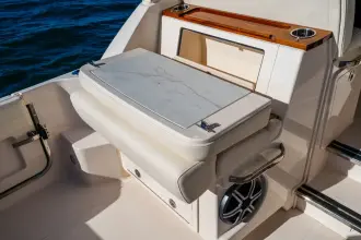 Thumbnail von Grady White Express 340