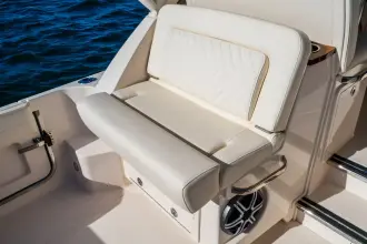 Thumbnail von Grady White Express 340