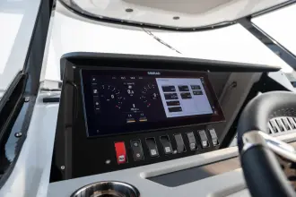 Thumbnail von Cruisers Yachts 38 VTR EC