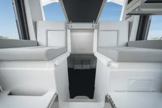 Thumbnail von Cruisers Yachts 38 VTR EC