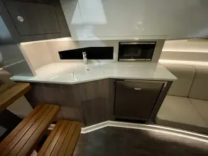 Thumbnail von Sea Ray 370 Sundancer Outboard