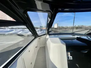Thumbnail von Sea Ray 370 Sundancer Outboard