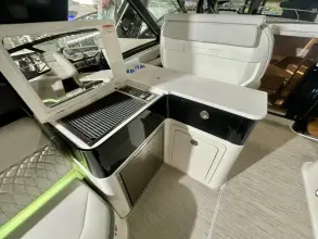 Thumbnail von Sea Ray 370 Sundancer Outboard