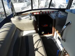 Thumbnail von Carver 	41 Cockpit Motoryacht