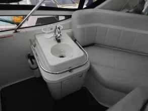 Thumbnail von Carver 	41 Cockpit Motoryacht