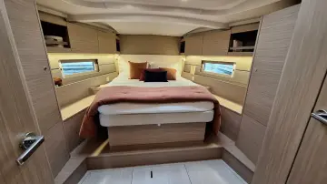 Thumbnail von Beneteau Oceanis 47