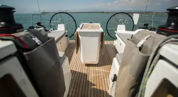 Thumbnail von Beneteau Oceanis 40.1
