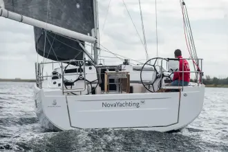 Thumbnail von Beneteau Oceanis 40.1