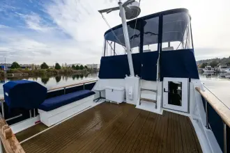 Thumbnail von Tollycraft 48 Cockpit Motor Yacht Holliday