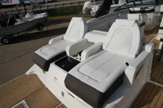 Thumbnail von Sea Ray SDX 290