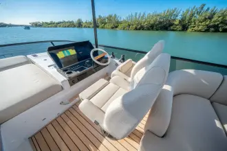 Thumbnail von Azimut 62