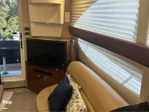 Thumbnail von Meridian 341 Sedan