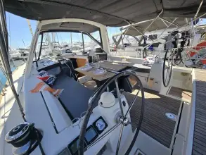 Thumbnail von Beneteau Oceanis 41
