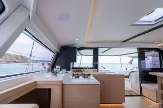 Thumbnail von Nautitech 44 Open 44 Open