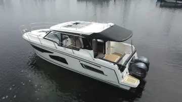 Thumbnail von Jeanneau Merry Fisher 1095 Coupé Stock BW 002