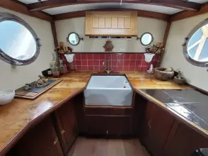 Thumbnail von Luke Gaff Gentleman's Motor Yacht