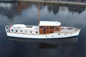 Thumbnail von Luke Gaff Gentleman's Motor Yacht