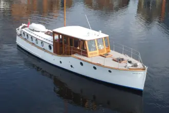 Thumbnail von Luke Gaff Gentleman's Motor Yacht