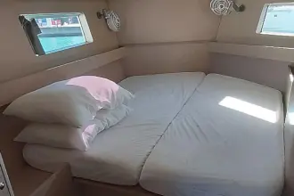 Thumbnail von Beneteau Oceanis 41.1