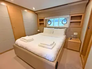 Thumbnail von Ferretti Yachts 800 M/Y ILAV