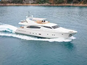 Thumbnail von Ferretti Yachts 800