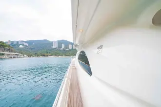 Thumbnail von Ferretti Yachts 800