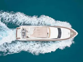 Thumbnail von Ferretti Yachts 800