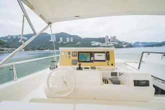 Thumbnail von Ferretti Yachts 800