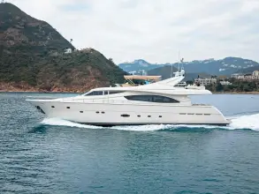 Thumbnail von Ferretti Yachts 800